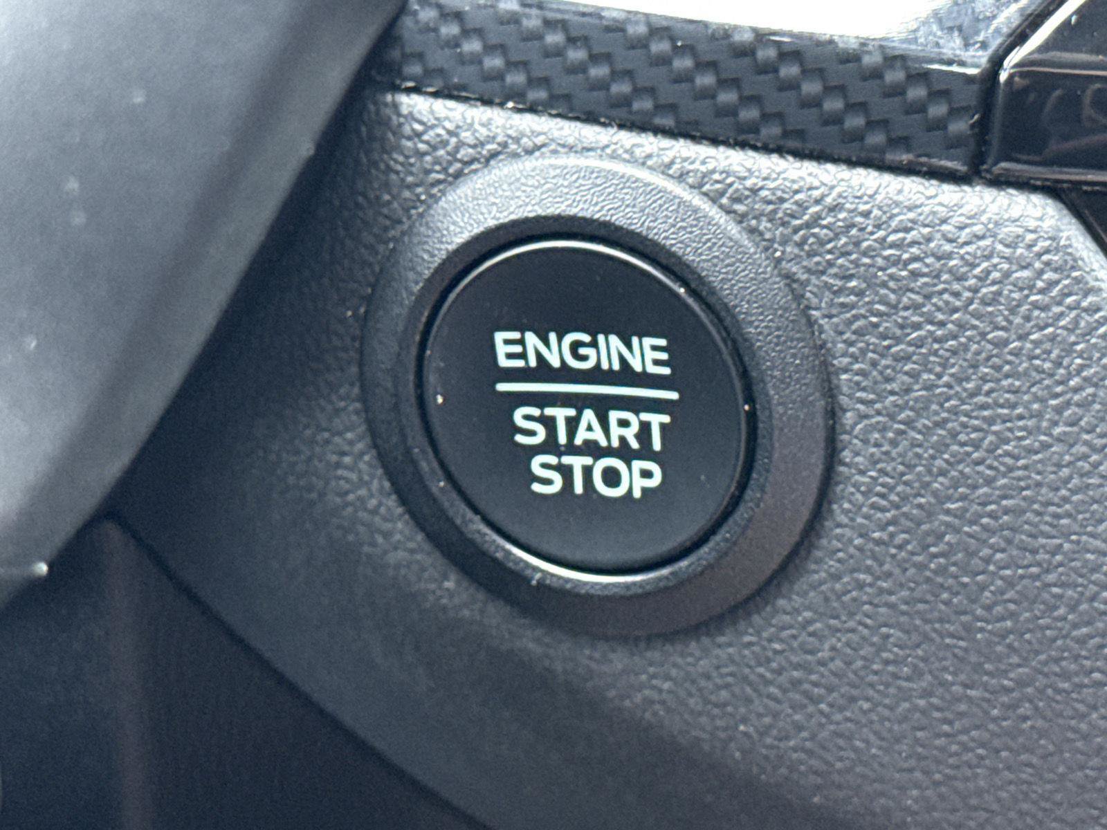 Used 2024 Ford Escape ST-Line AWD/4WD image 19