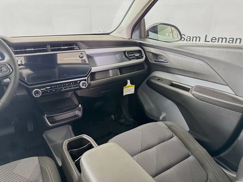 New 2027 Chevrolet Bolt LT w/ Comfort Package FWD image 25