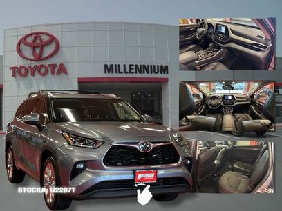 Used 2022 Toyota Highlander Limited