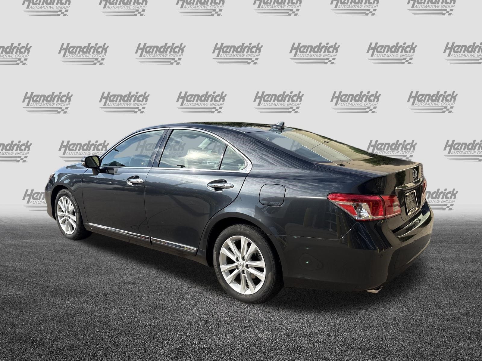 Used 2011 Lexus ES 350 w/ Preferred Accessory Package FWD image 8