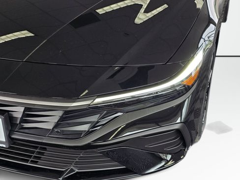 New 2026 Hyundai Elantra Sport FWD image 10