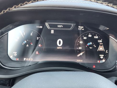 Used 2025 RAM 3500 Limited AWD/4WD image 17