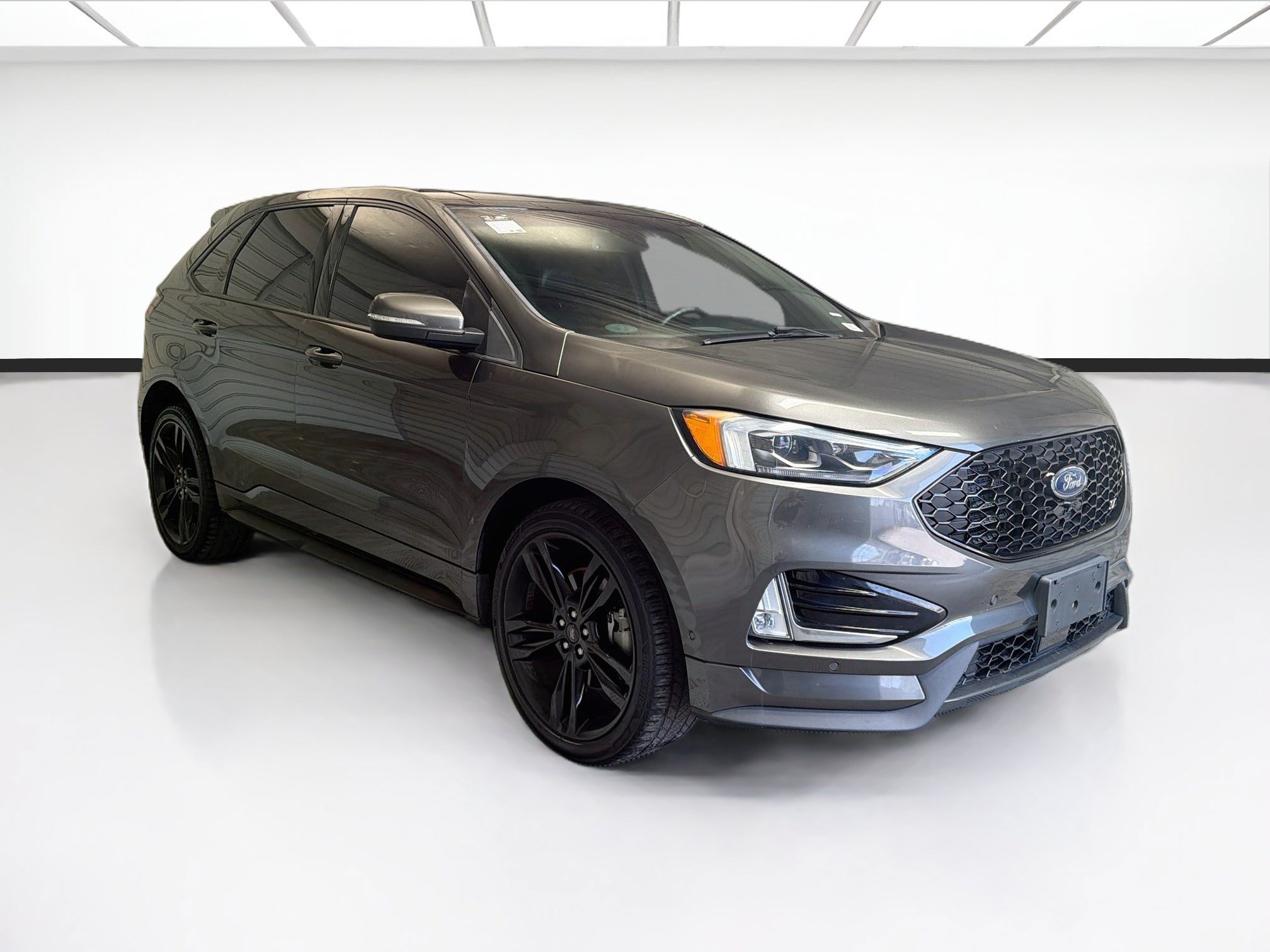 Used 2019 Ford Edge ST w/ Equipment Group 401A AWD/4WD image 3