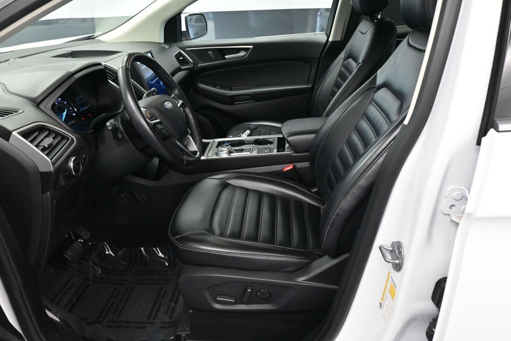 Used 2024 Ford Edge SEL AWD/4WD image 30