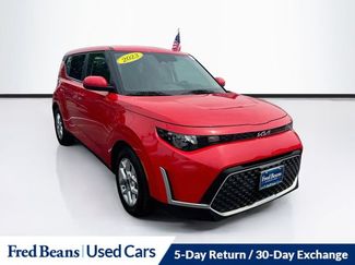 Used 2023 Kia Soul LX w/ LX Technology Package FWD video 1