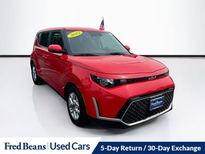 Used 2023 Kia Soul LX w/ LX Technology Package