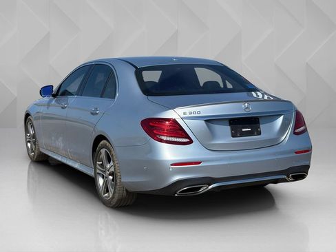 Used 2017 Mercedes-Benz E 300 image 7