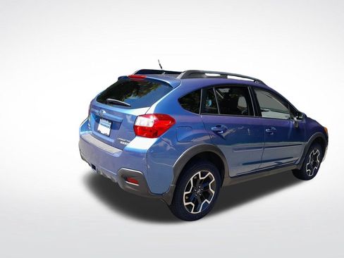 Used 2017 Subaru Crosstrek 2.0i Premium AWD/4WD image 8