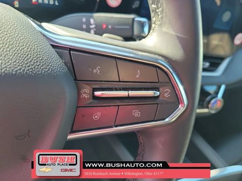 Used 2026 Chevrolet Equinox LT w/ Convenience Package II FWD image 26