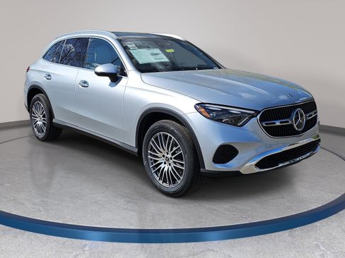 New 2026 Mercedes-Benz GLC 300 image 3