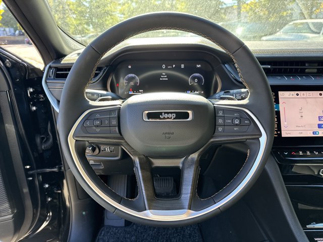 New 2026 Jeep Grand Cherokee Limited AWD/4WD image 24