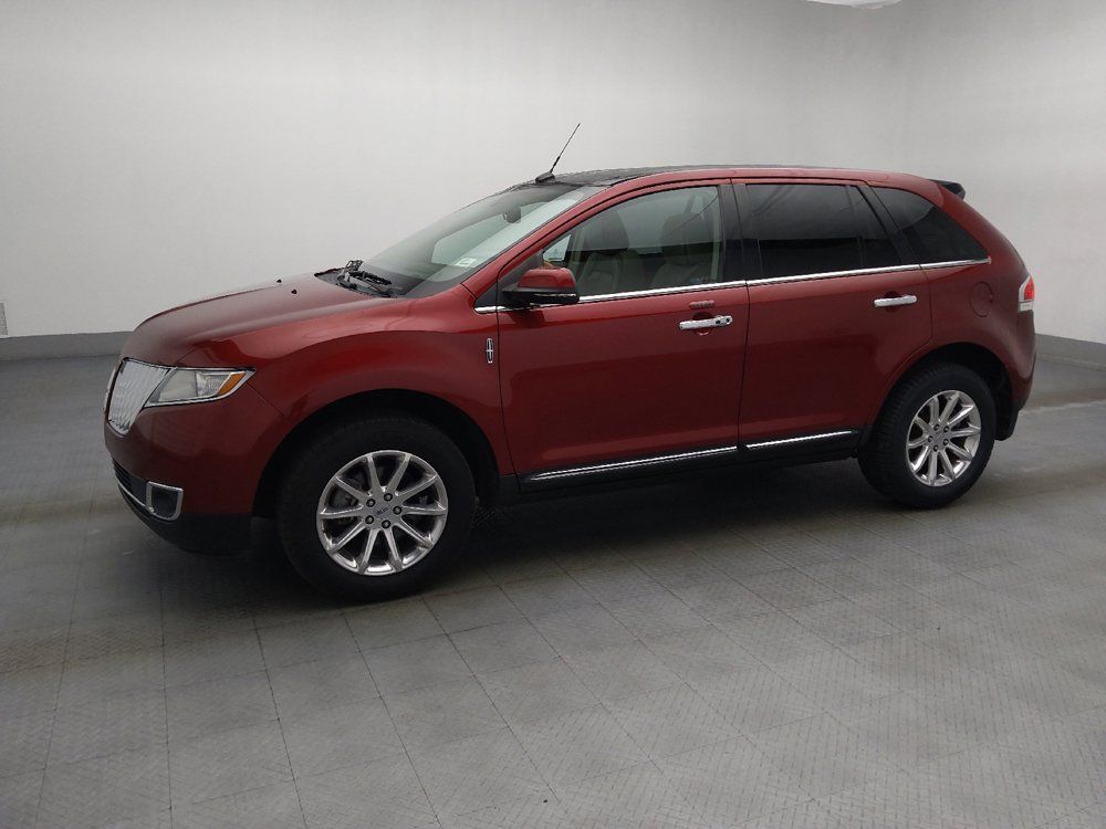 Used 2015 Lincoln MKX FWD w/ Equipment Group 102A image 2