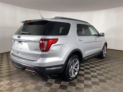 Used 2018 Ford Explorer Limited image 4