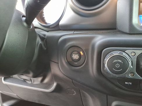 Used 2023 Jeep Wrangler Sport S image 12