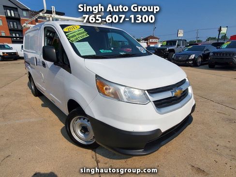 Used 2017 Chevrolet City Express LT image 1