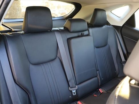 Used 2022 Lexus NX 350 AWD image 9