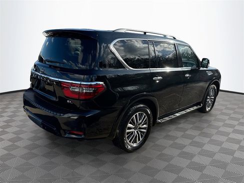 Used 2023 Nissan Armada SL image 6