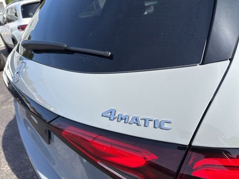 New 2026 Mercedes-Benz GLC 300 4MATIC image 12