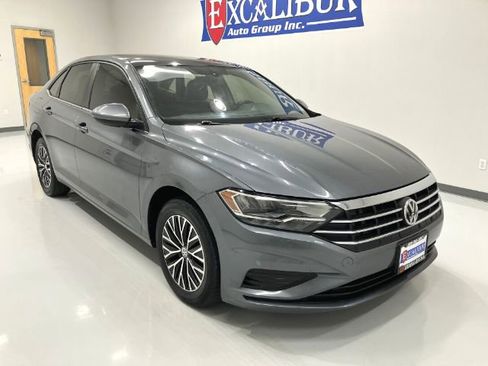 Used 2019 Volkswagen Jetta SE image 12