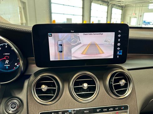 Certified 2023 Mercedes-Benz GLC 43 AMG 4MATIC image 10