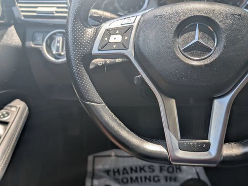 Used 2012 Mercedes-Benz E 350 4MATIC Sedan w/ Premium 2 Pkg image 27