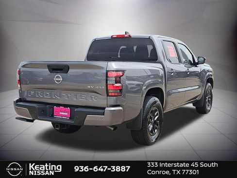 Certified 2024 Nissan Frontier SV w/ Technology Package AWD/4WD image 3