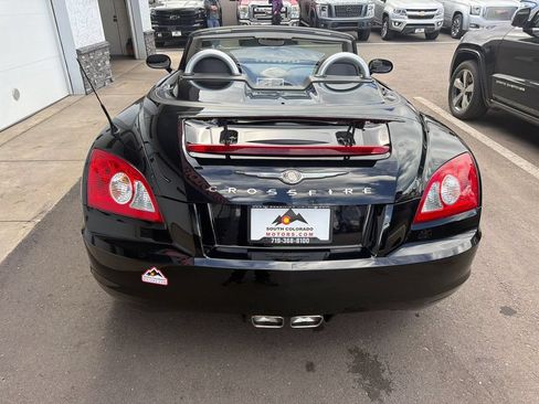 Used 2005 Chrysler Crossfire Convertible RWD image 9