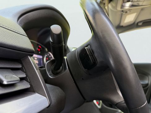 Used 2022 GMC Terrain SLT image 35