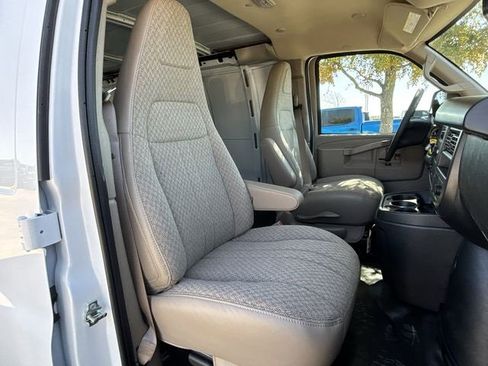 New 2025 GMC Savana 2500 Work Van w/ Driver Convenience Package image 22