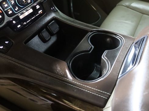 Used 2015 Chevrolet Tahoe LT RWD image 58