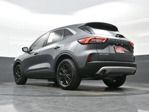 Used 2024 Ford Escape Active AWD/4WD image 28