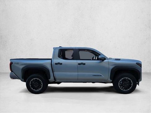 Certified 2024 Toyota Tacoma TRD Off-Road w/ TRD Off Road Premium Package image 4
