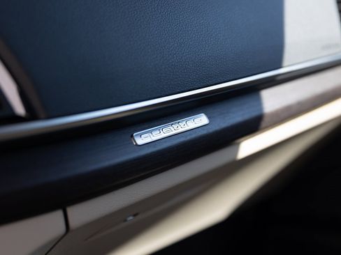 Used 2025 Audi Q5 2.0T Premium Plus image 12