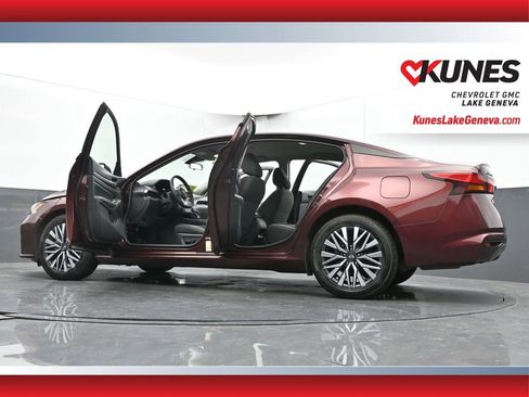 Used 2023 Nissan Altima 2.5 SV image 68