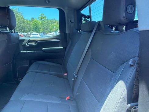 Used 2024 Chevrolet Silverado 1500 LT AWD/4WD image 11