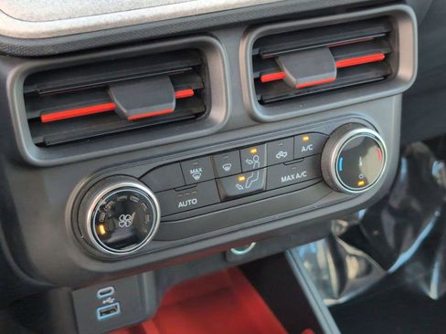 Used 2023 Ford Maverick XLT image 21