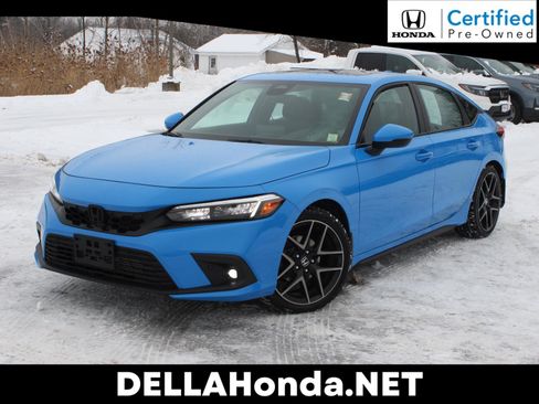 Certified 2022 Honda Civic Sport Touring image 1