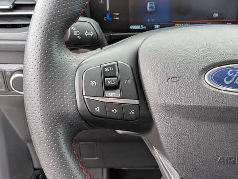 Used 2024 Ford Escape ST-Line AWD/4WD image 14
