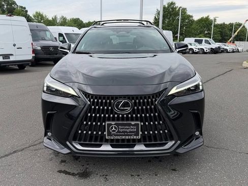 Used 2025 Lexus NX 250 AWD w/ Accessory Package (2T) image 2