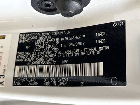 Certified 2022 Lexus GX 460 Luxury w/ Sport Design Package AWD/4WD image 28