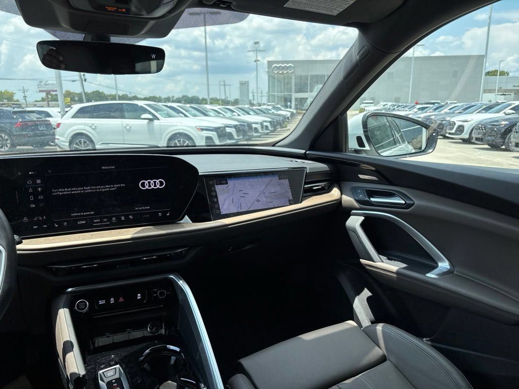 Used 2025 Audi Q5 Prestige AWD/4WD image 15