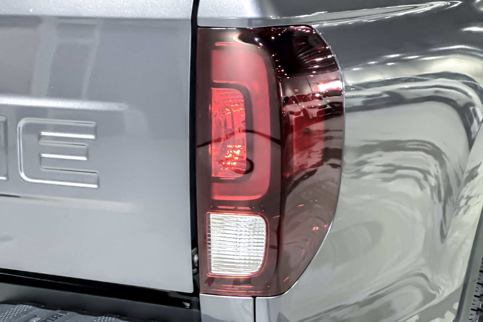 New 2026 Honda Ridgeline RTL image 18
