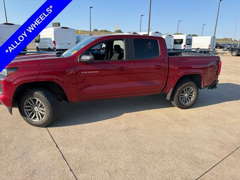 Used 2023 Chevrolet Colorado LT w/ LT Convenience Package RWD image 2