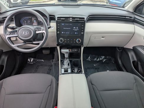 Used 2023 Hyundai Tucson SEL FWD image 17