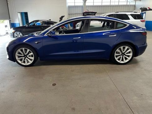 Used 2020 Tesla Model 3 Long Range AWD/4WD image 6
