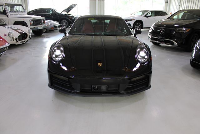 Used 2025 Porsche 911 Carrera RWD image 44