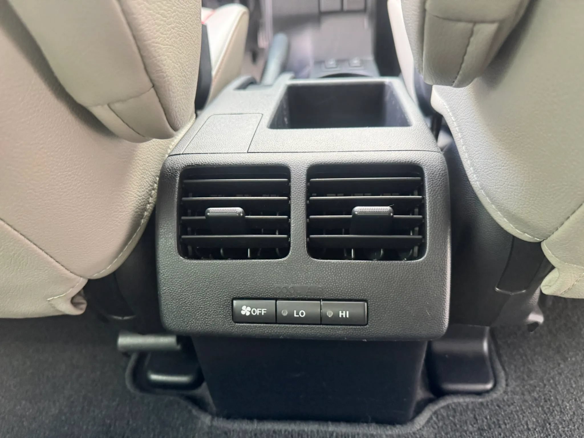 Used 2012 MAZDA MAZDA5 Grand Touring FWD image 41