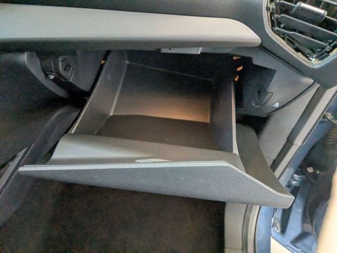 Used 2018 Ford Escape SE FWD image 25