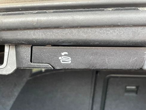 Used 2013 Volkswagen CC R-Line image 20