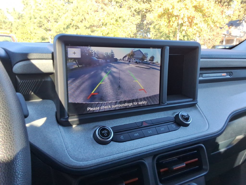 Used 2023 Ford Maverick XLT FWD image 28
